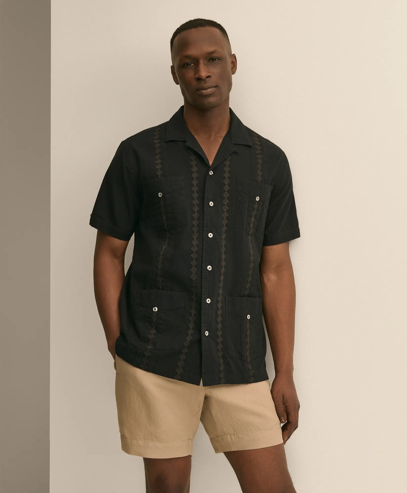 Cotton Guayabera Embroidered Short-Sleeve Shirt Men