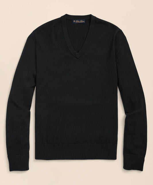 Ultimate Merino Wool V-Neck Sweater Men